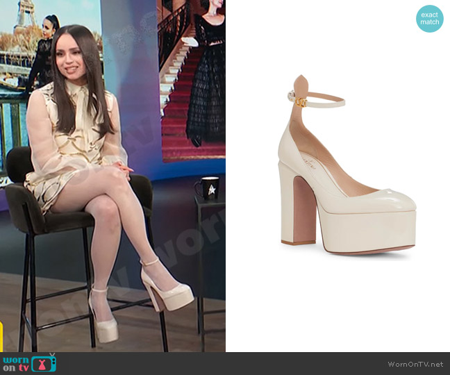 Valentino Tan-Go Platform Pump worn by Sofia Carson on Access Hollywood