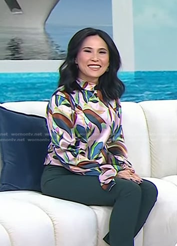 Vicky’s pink floral blouse on Today