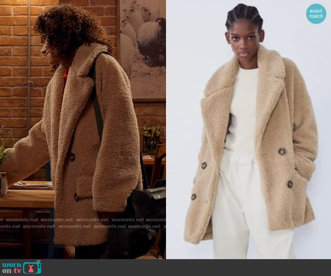 Zara Faux Shearling Jacket worn by Ginny Miller (Antonia Gentry) on Ginny & Georgia
