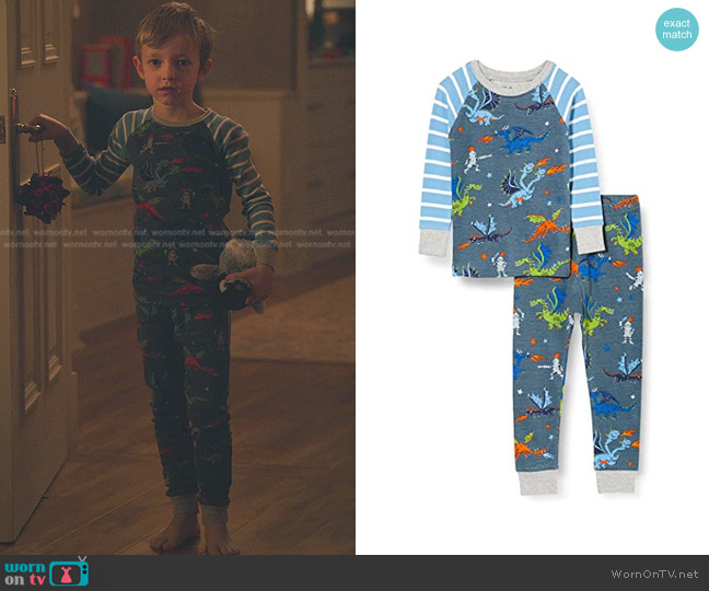 Hatley Organic Cotton Raglan Sleeve Printed Pajama Set worn by Hudson (Phoenix Reich) on Sex/Life