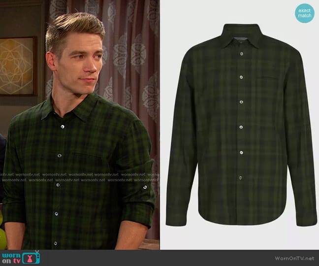 John Varvatos Slim Fit Shirt with Adjustable Sleeve in Bottle Green worn by Tripp Johnson (Lucas Adams) on Days of our Lives