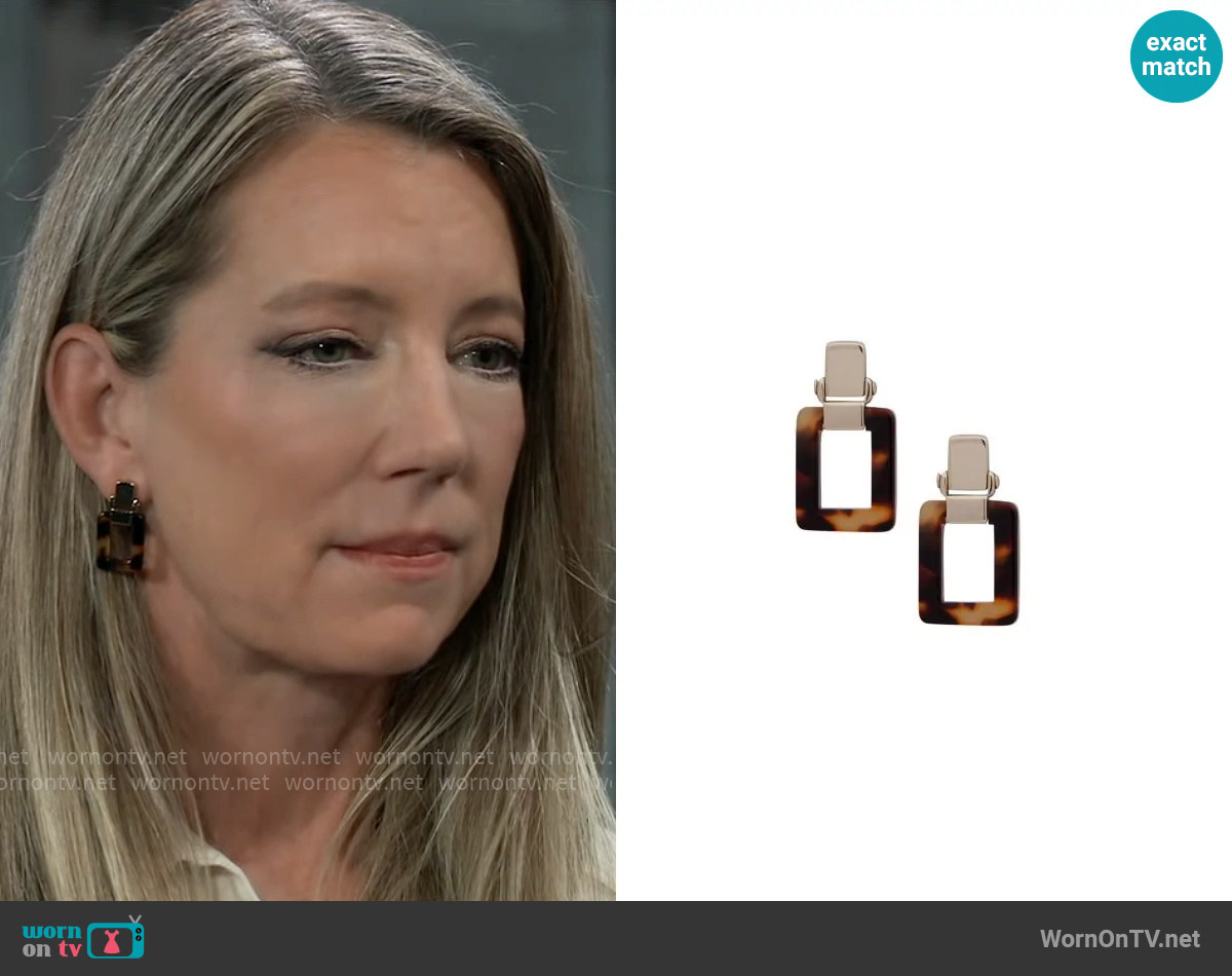 LAUREN Ralph Lauren Tortoise Link Drop Earrings worn by Nina Reeves (Cynthia Watros) on General Hospital