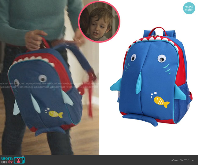 Yodo Little Kids School Bag in Blue Shark-safer Reflective Fins worn by Hudson (Phoenix Reich) on Sex/Life