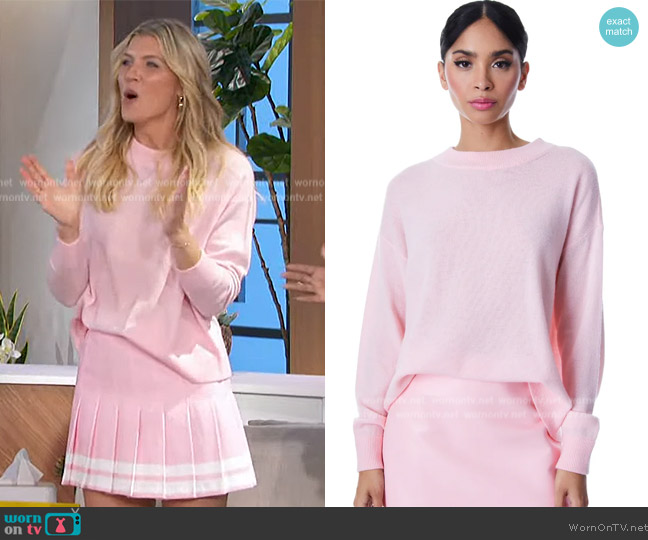Alice + Olivia Fila Crewneck Pullover worn by Amanda Kloots on The Talk
