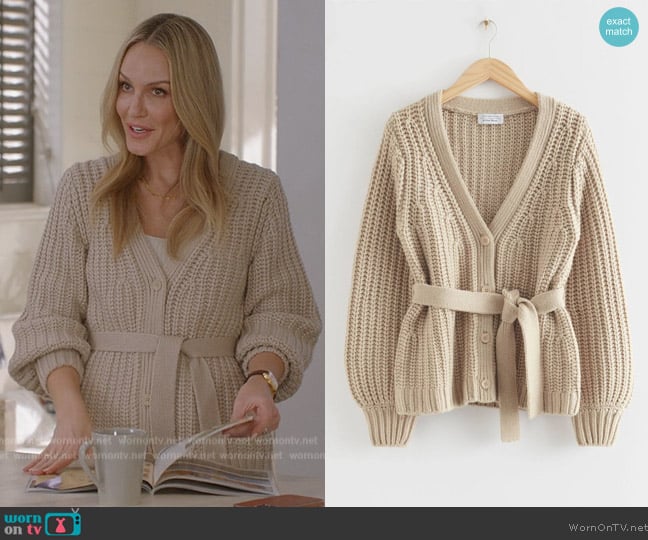 & Other Stories Slim-Fit Cable Knit Cardigan worn by Laura Baker (Monet Mazur) on All American