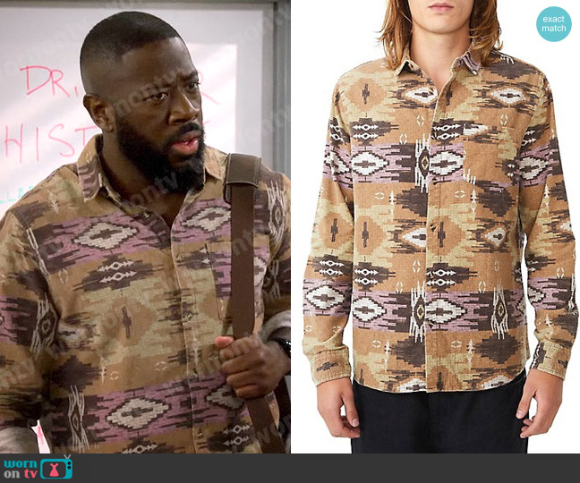 Cotton On Camden Printed Shirt worn by Malcom (Sheaun McKinney) on The Neighborhood