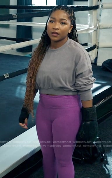 Delilah’s pink leggings on The Equalizer