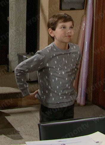 Douglas’s grey sweatshirt with white pattern on The Bold and the Beautiful