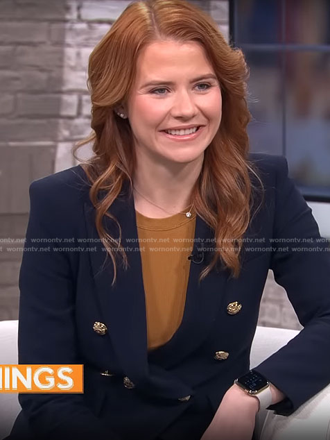 Elizabeth Smart’s navy blazer with gold buttons on CBS Mornings