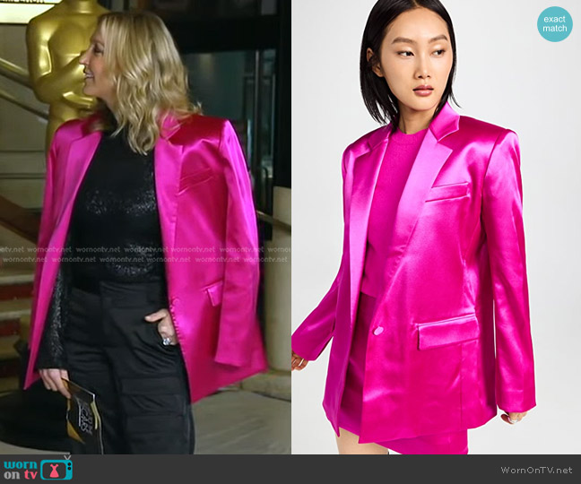 Frame Strong Shoulder Blazer worn by Lara Spencer on Good Morning America
