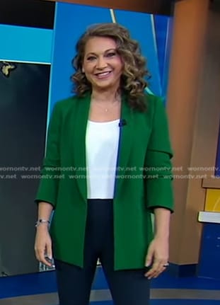 Ginger’s green open jacket on Good Morning America