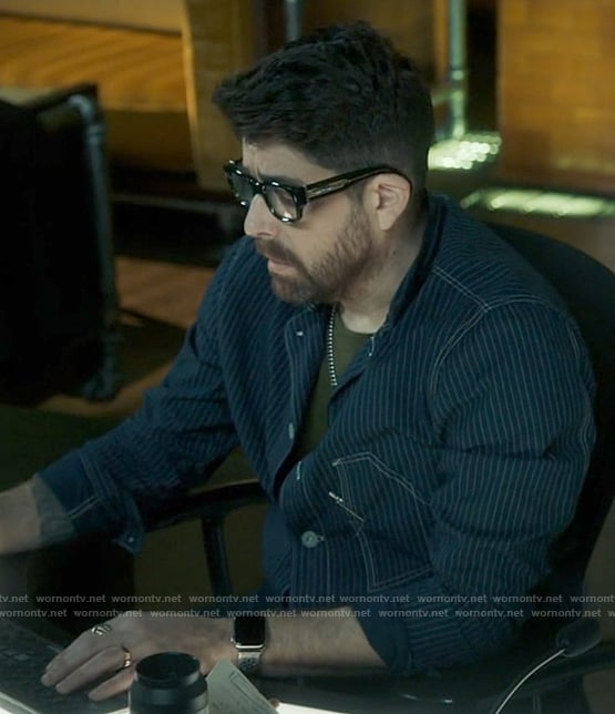 Harry’s blue pinstriped jacket on The Equalizer