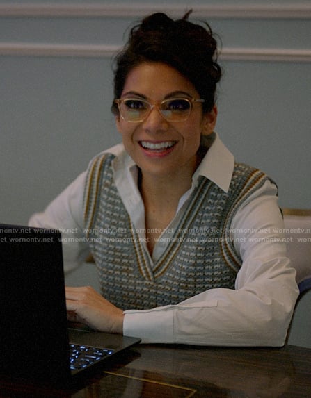 Helen’s shirt and sweater vest on True Lies