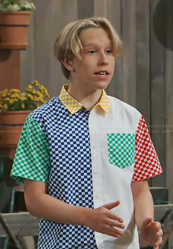 Jake’s checkered shirt on Bunkd