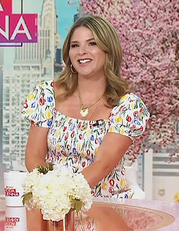 Jenna’s whtie floral smocked dress on Today