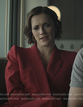 Kate’s red pointed shoulder blazer on You