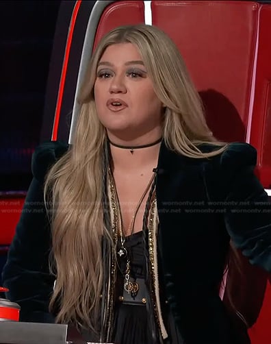 Kelly’s green puff sleeve velvet jacket on The Voice