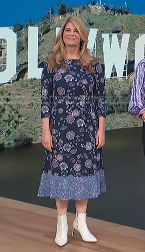 Lisa Whelchel’s blue floral midi dress on Access Hollywood