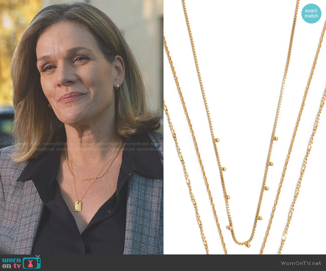 Madewell Coin Layered Necklace worn by Detective Phelps (Catherine Dent) on 9-1-1