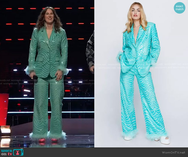Nasty Gal Feather Trim Marble Sequin Blazer worn by Laura Littleton on The Voice