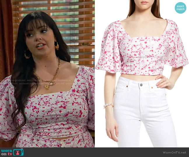 Open Edit Puff Sleeve Linen Blend Crop Top worn by Lou Hockhauser (Miranda May) on Bunkd