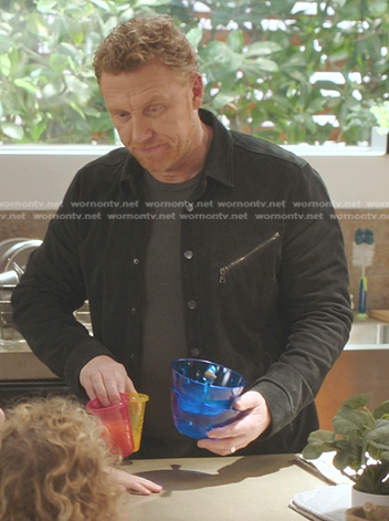 Owen Hunt’s black suede jacket on Greys Anatomy