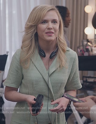 Sadie’s green textured dress on American Auto