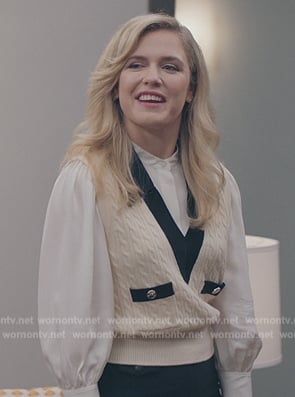 Sadie’s white contrast knit vest on American Auto