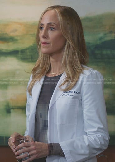 Teddy’s pixelated print top on Greys Anatomy