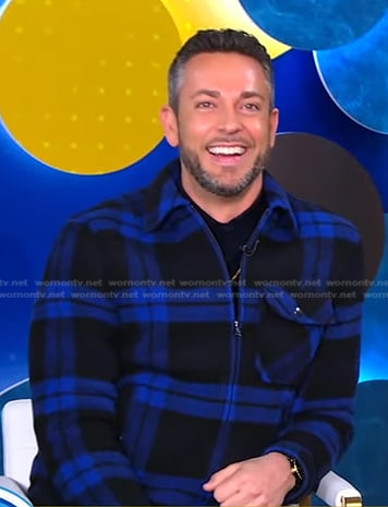 Zachary Levi’s blue plaid flannel zip shirt on Good Morning America