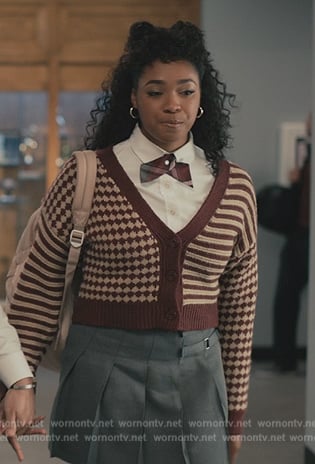 Lisa’s burgundy check cardigan on Bel-Air