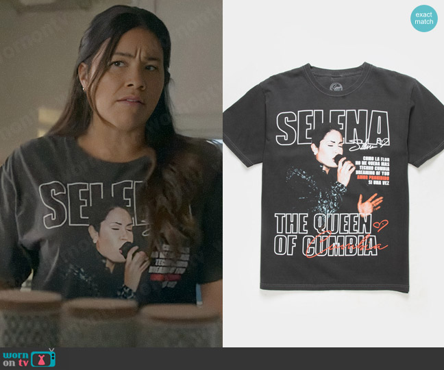 SELENA Signature Mens Tee worn by Nell Serrano (Gina Rodriguez) on Not Dead Yet