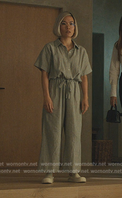 Amy’s gray linen jumpsuit on Beef