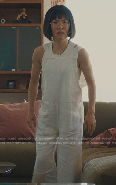 Amy’s white linen jumpsuit on Beef