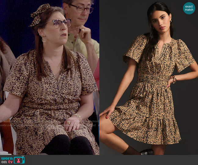 Anthropologie The Somerset Mini Dress in Neutral worn by Kat Silver (Mayim Bialik) on Call Me Kat