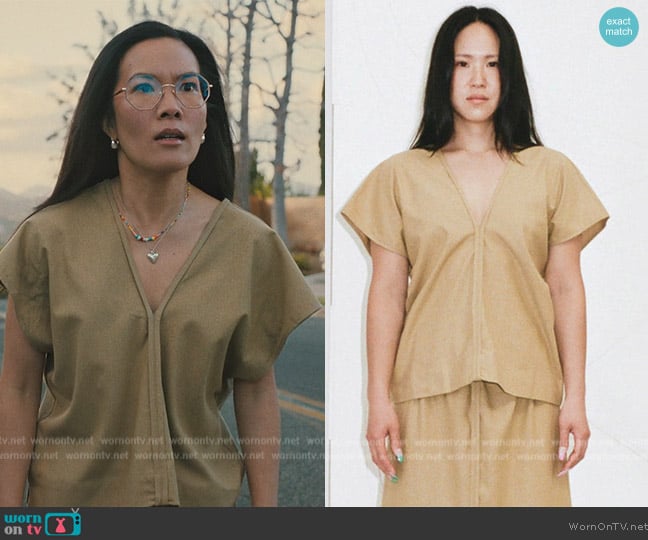Baserange Dadar Top worn by Amy Lau (Ali Wong) on Beef