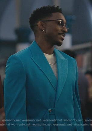 Jazz’s blue belted blazer on Bel-Air