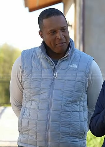 Craig Melvin’s light grey quilted vest on Today