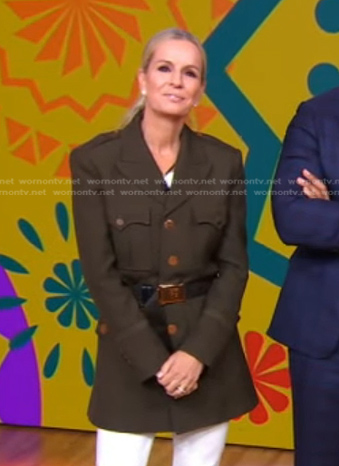 Jennifer’s khaki military jacket on Good Morning America