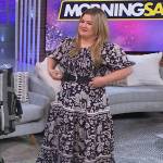 Kelly’s black floral print maxi dress on The Kelly Clarkson Show