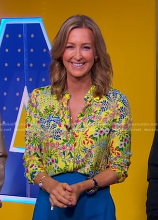 Lara’s yellow floral button down blouse on Good Morning America