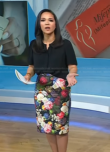Laura Jarrett’s black floral skirt on Today
