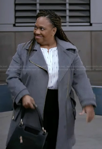 Miranda’s grey coat on Greys Anatomy