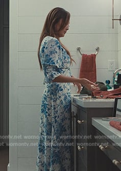 Naomi’s blue floral print dress on Beef