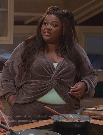 Nicky’s gray velour twist front sweater on Grand Crew