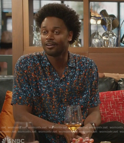 Noah’s blue animal print shirt on Grand Crew