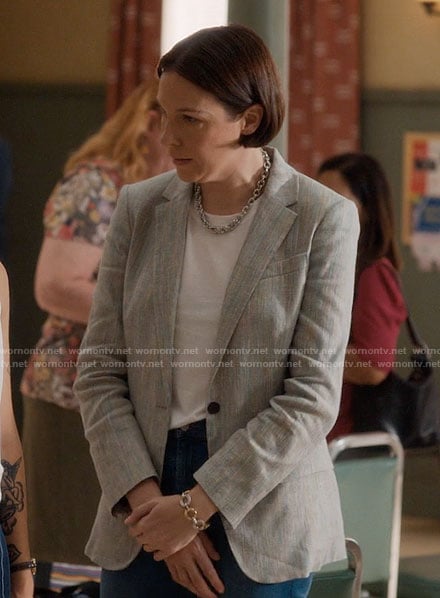 Olivia’s grey marled blazer on Single Drunk Female
