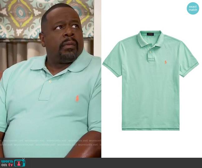 Polo Ralph Lauren Basic Short-Sleeve Polo Shirt worn by Calvin (Cedric The Entertainer) on The Neighborhood