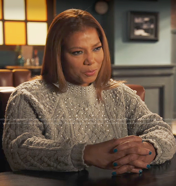 Robyn’s grey pearl embellished cable knit sweater on The Equalizer