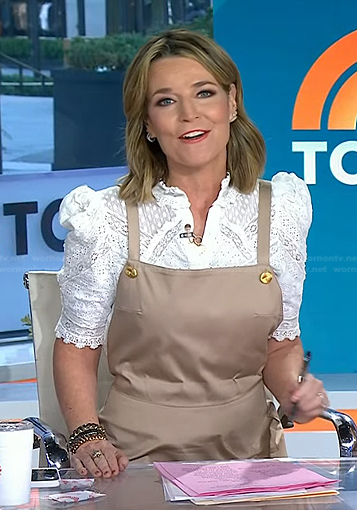 Savannah’s white puff sleeve lace top and sandals on Today